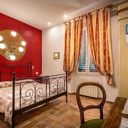 소조르노 소니아 피렌체 B&B 외부 사진