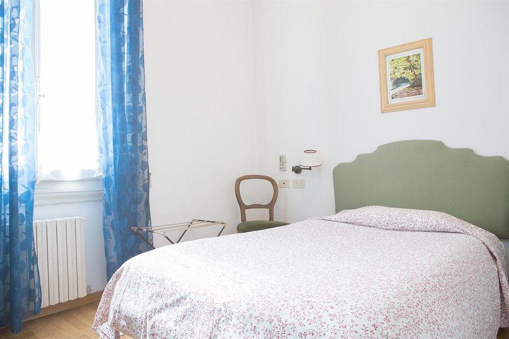소조르노 소니아 피렌체 B&B 외부 사진
