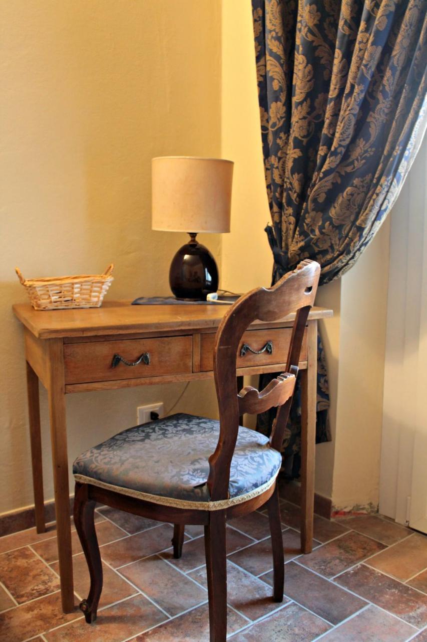 소조르노 소니아 피렌체 B&B 외부 사진